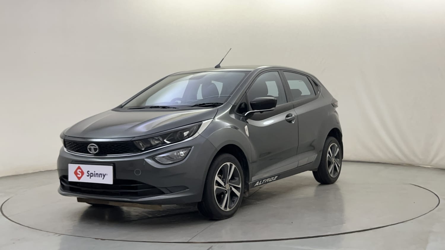 2023 Tata Altroz XZ Diesel