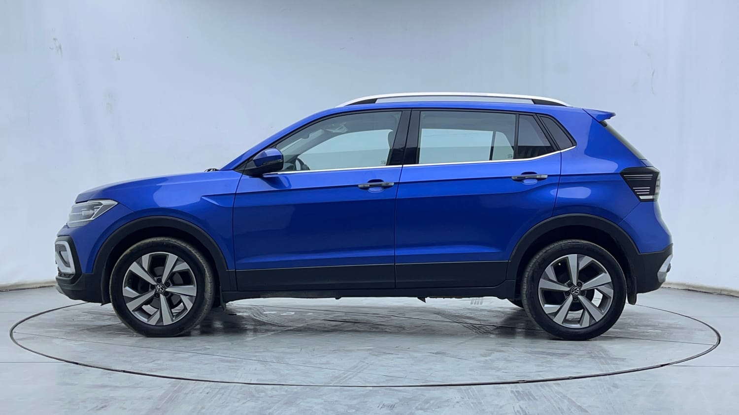 2022 Volkswagen Taigun - 2