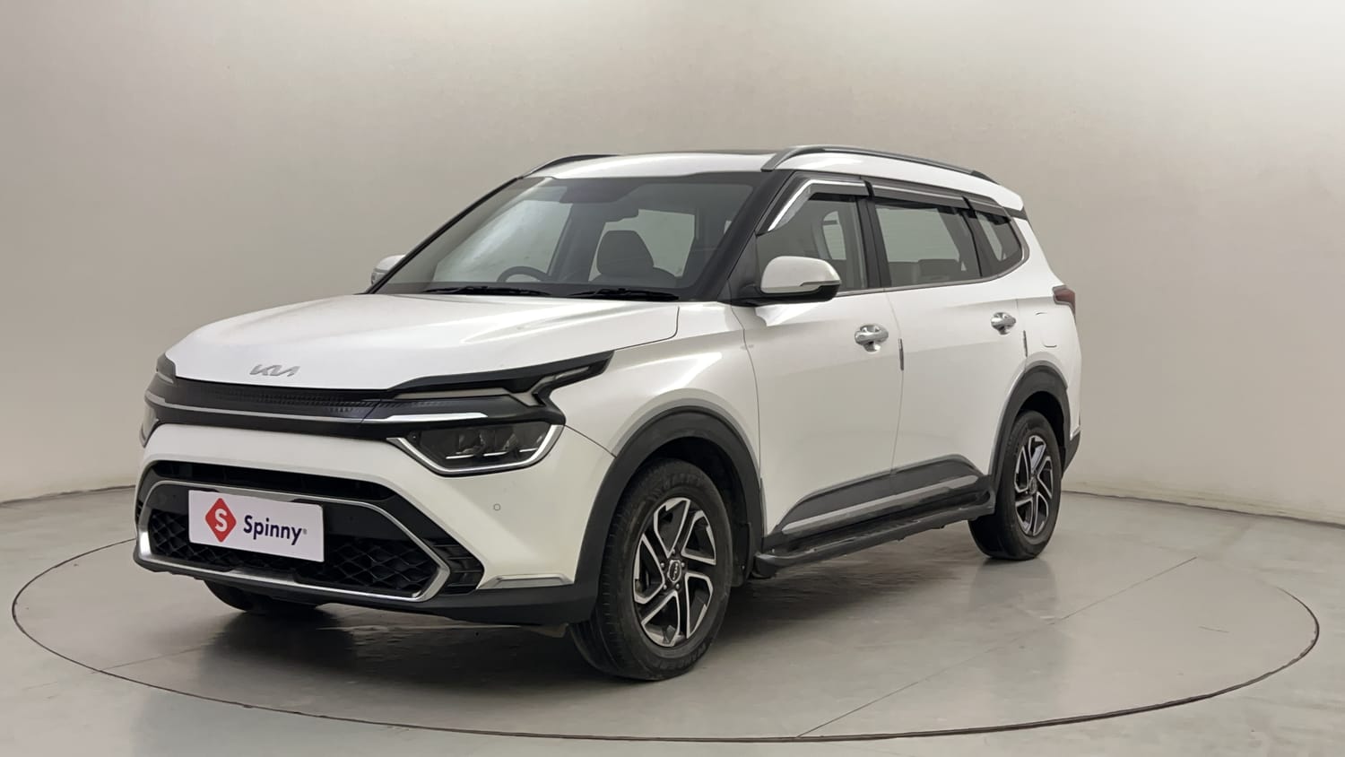 2023 Kia Carens Luxury Plus 1.5 Diesel AT 7 STR