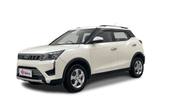 Used 2022 Mahindra XUV 300 W8 1.2 Petrol Petrol Manual Image