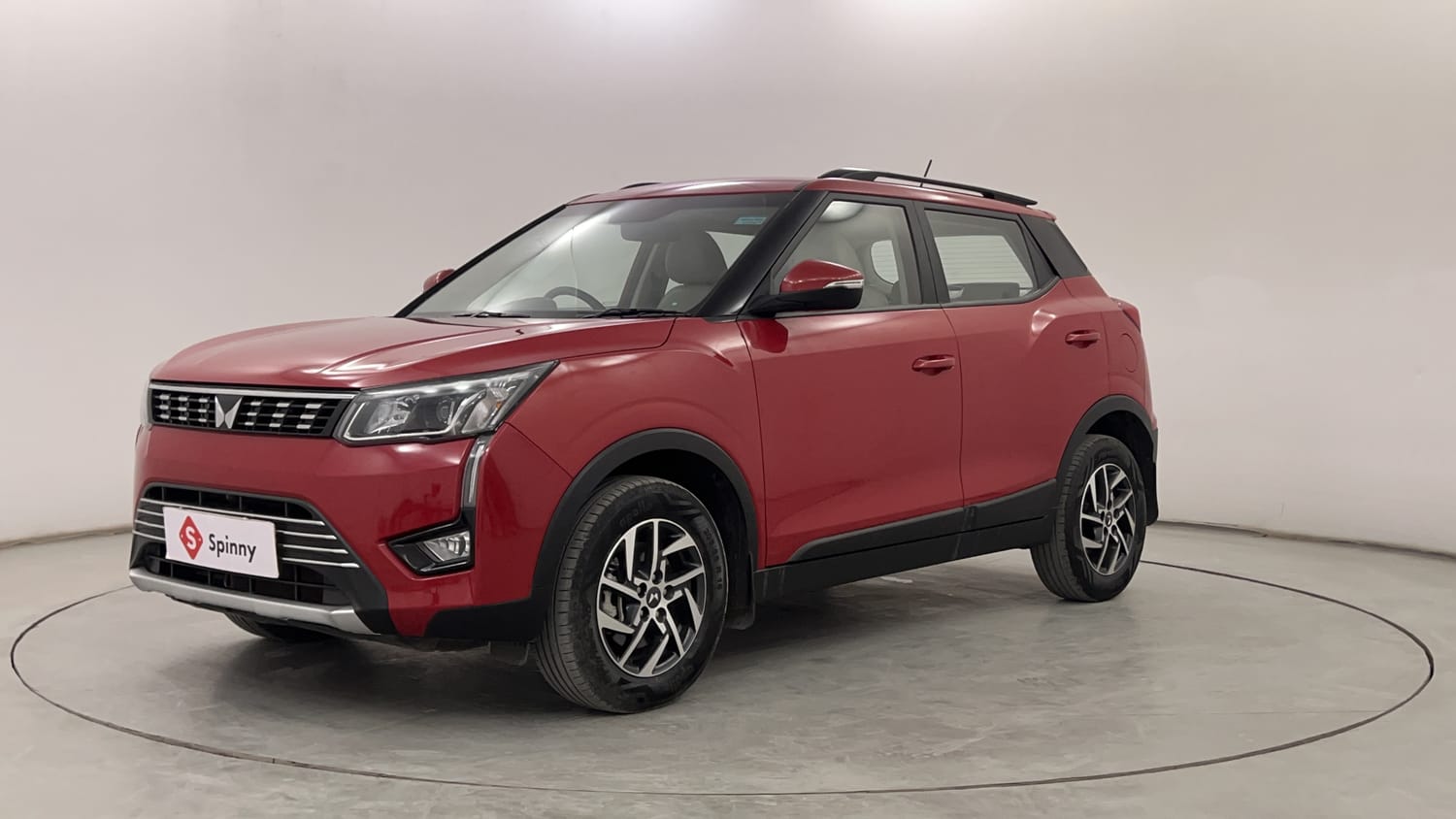 2022 Mahindra XUV 300 W8 (O) 1.2 Petrol AMT