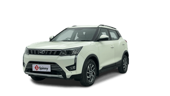 Used 2022 Mahindra XUV 300 W8 (O) 1.2 Petrol Petrol Manual Image