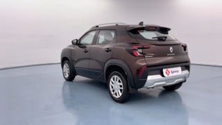 Used 2022 Renault Kiger RXT MT Petrol Manual exterior LEFT REAR CORNER VIEW