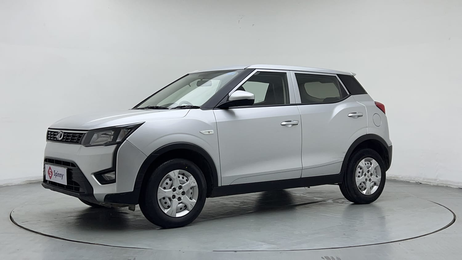 2022 Mahindra XUV 300 W4 1.2 Petrol