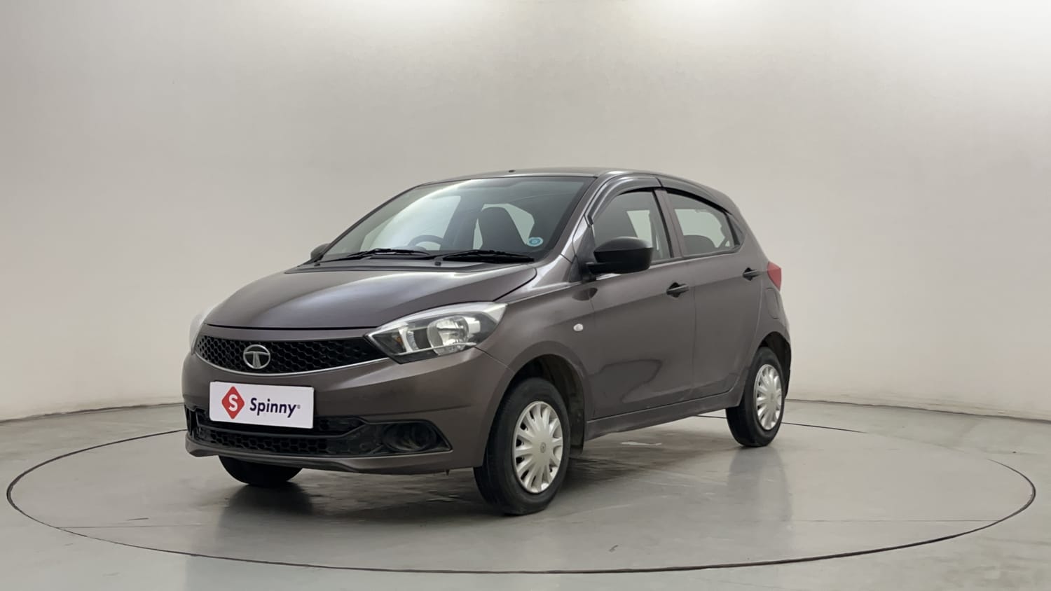 2017 Tata Tiago Revotron XM
