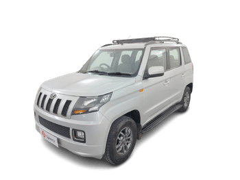 Used 2018 Mahindra TUV300 T10 Diesel Manual Image