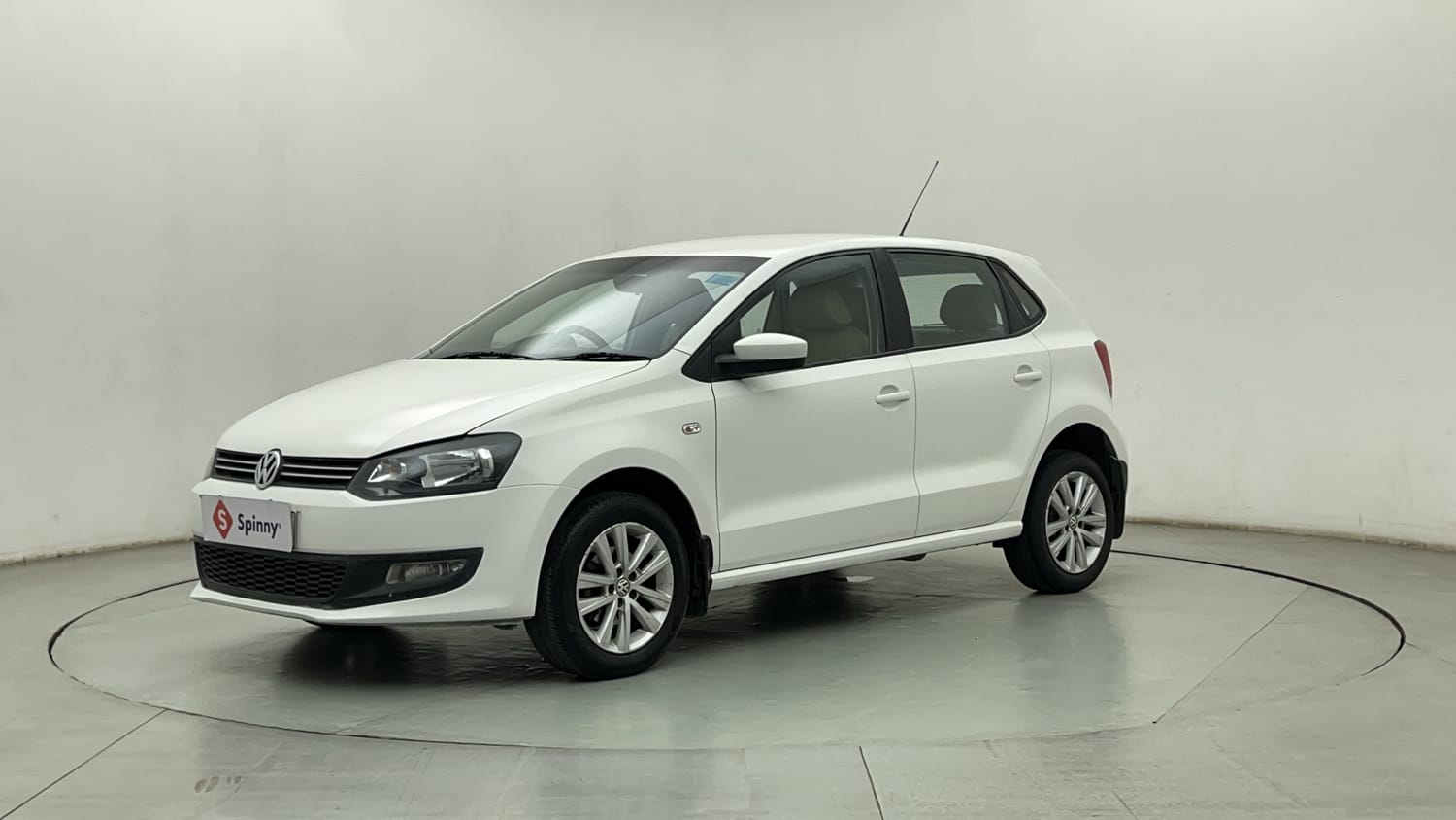 2013 Volkswagen Polo Highline1.2L (P)