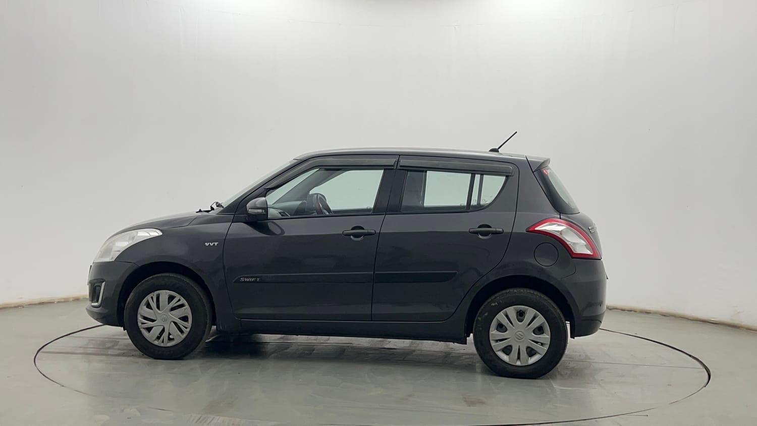 2016 Maruti Suzuki Swift - 2