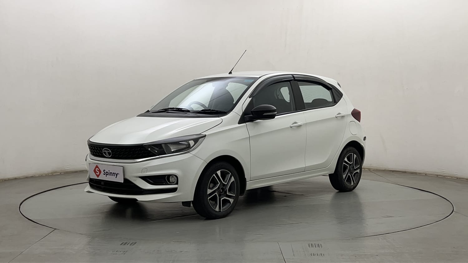 2021 Tata Tiago XZA Plus