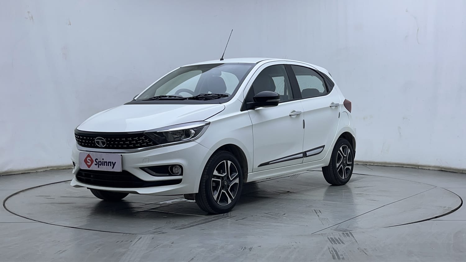 2023 Tata Tiago XZA Plus