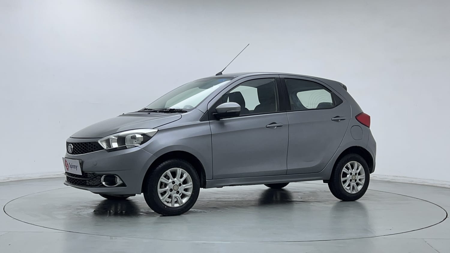 2018 Tata Tiago Revotron XZ