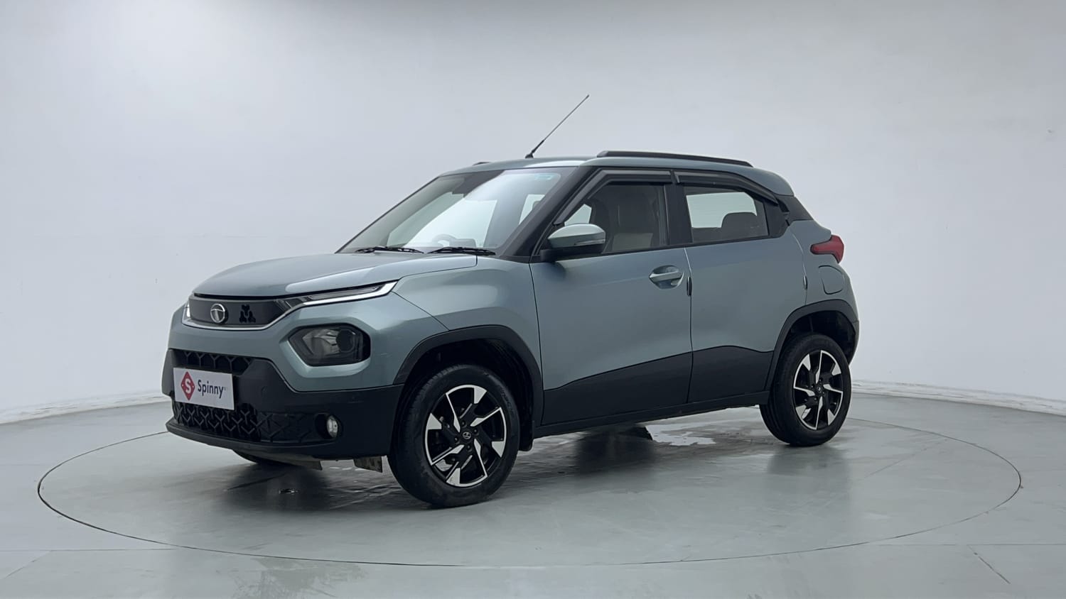 2022 Tata Punch Creative AMT