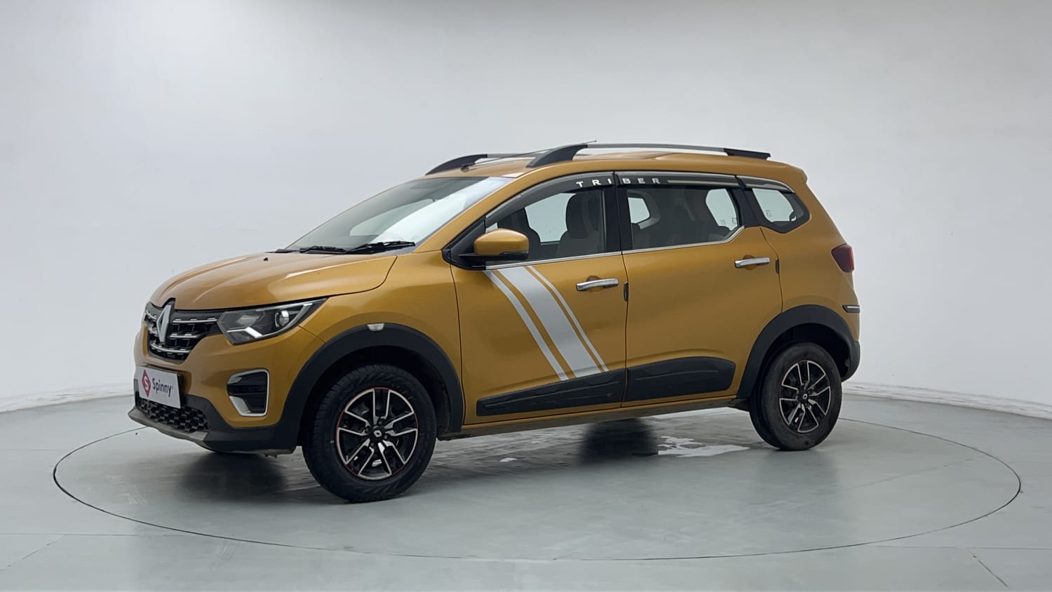 2022 Renault Triber RXT