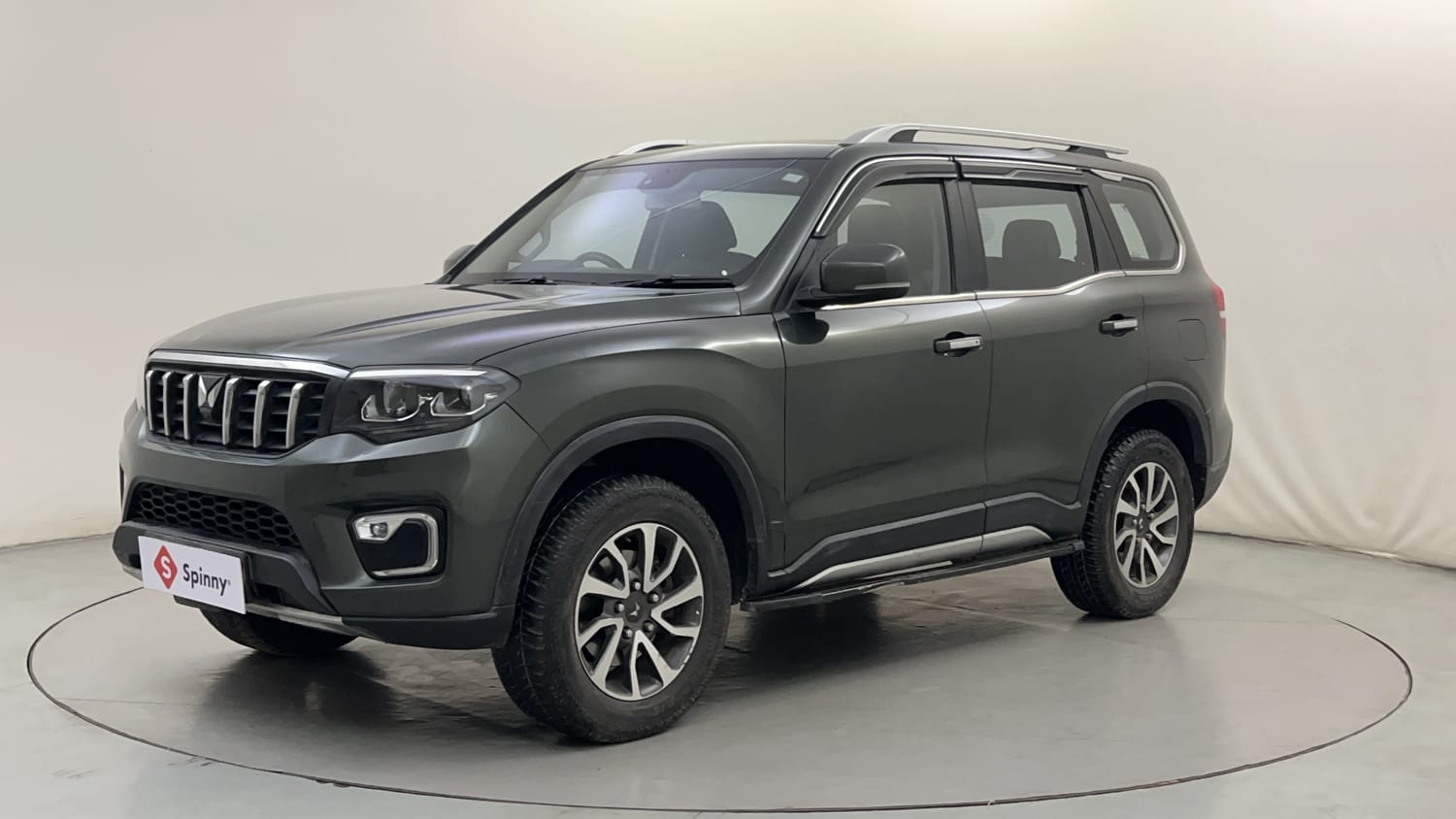 2022 Mahindra Scorpio N Z8 L Diesel AT 4WD 7 STR