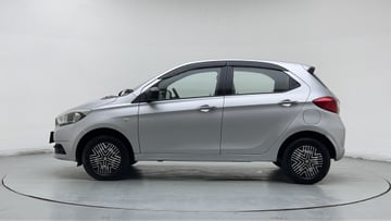Used 2016 Tata Tiago Revotron XE Petrol Manual Image
