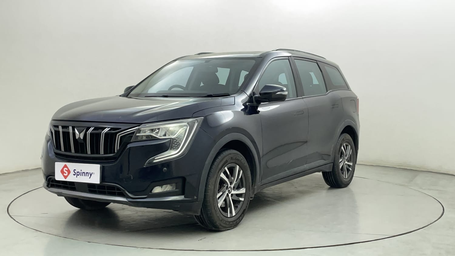 2023 Mahindra XUV700 AX 5 Diesel AT 7 STR