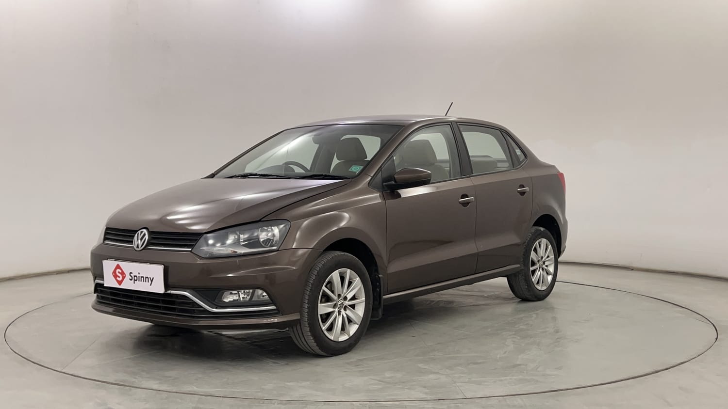 2016 Volkswagen Ameo Highline1.2L (P)
