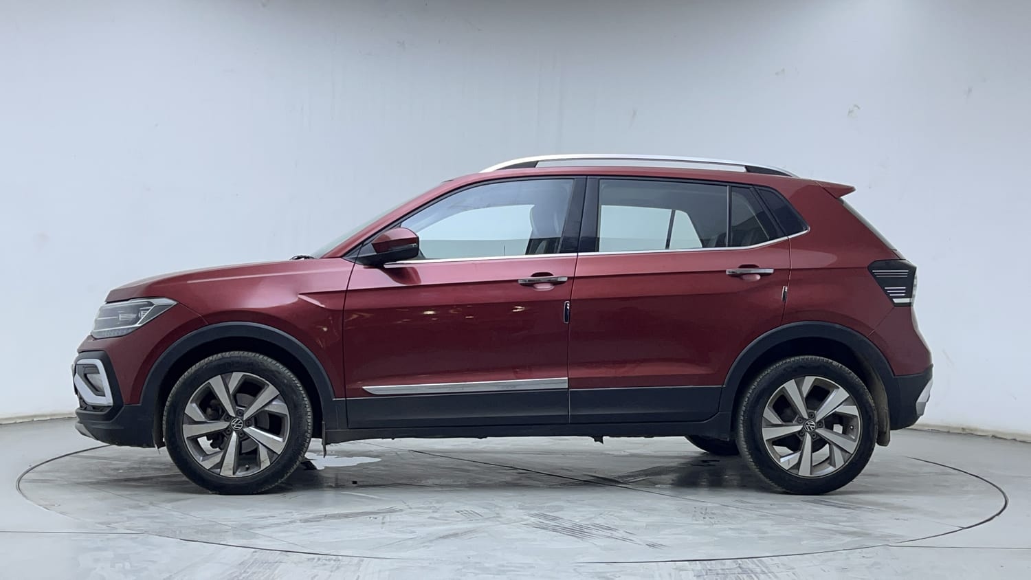 2022 Volkswagen Taigun - 2