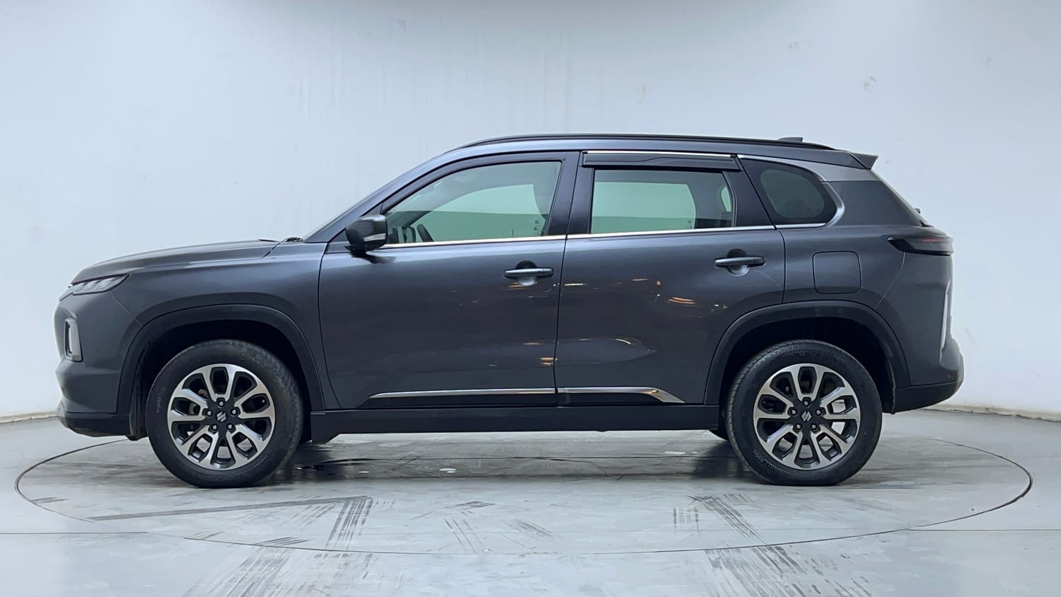 2022 Maruti Suzuki Grand Vitara - 2