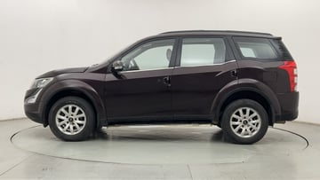 Used 2016 Mahindra XUV500 W10 Diesel Manual Image