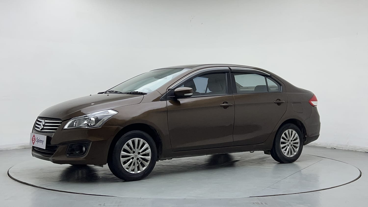 2016 Maruti Suzuki Ciaz VXI+ CNG (Outside Fitted)