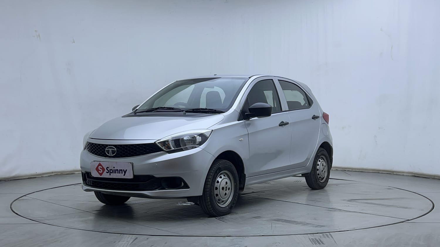 2017 Tata Tiago Revotron XM