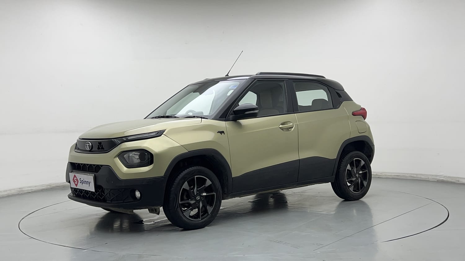 2022 Tata Punch Kaziranga Creative AMT