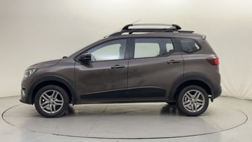 Used 2022 Renault Triber RXZ Petrol Manual Image