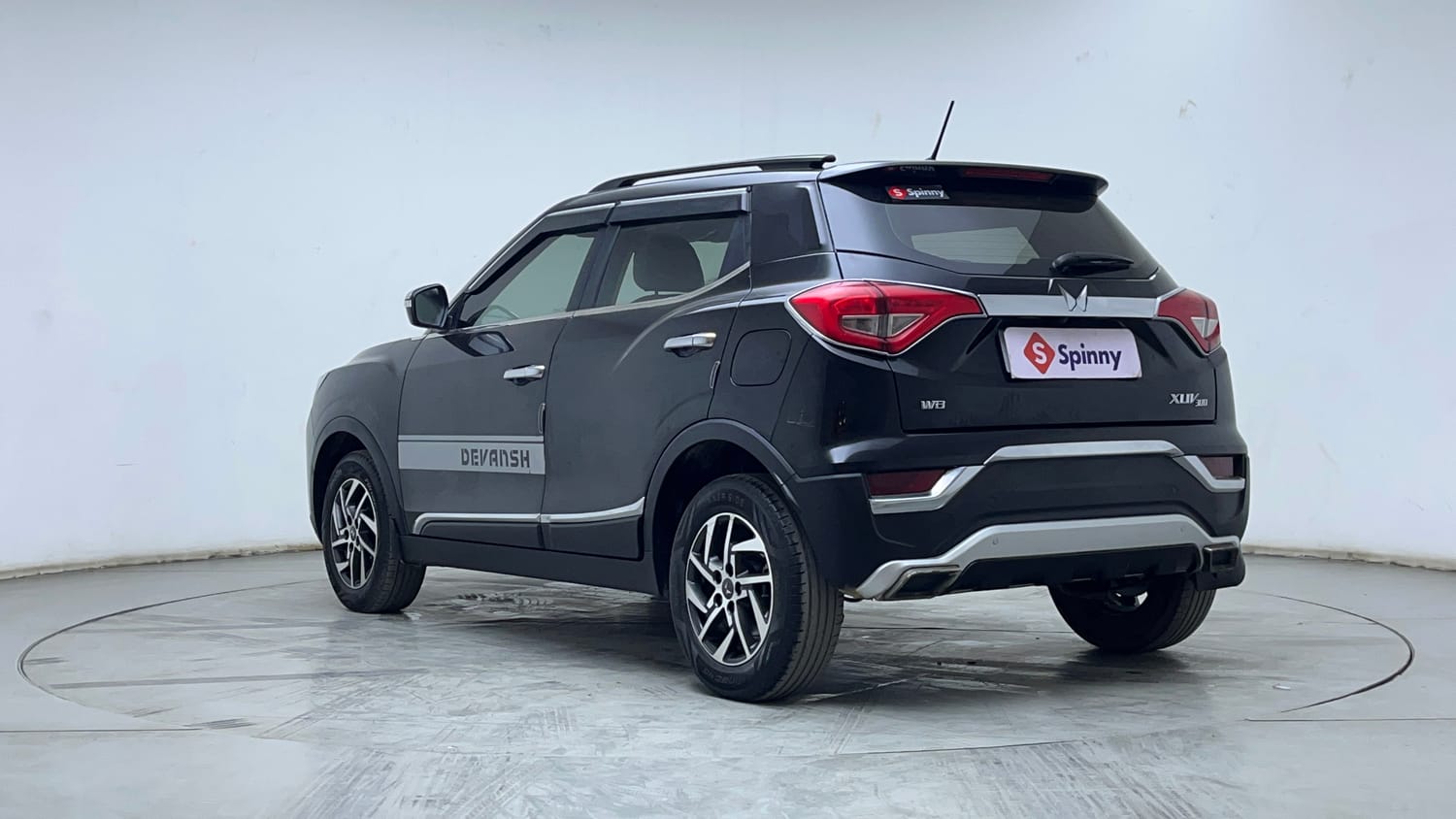 2023 Mahindra XUV 300 - 3