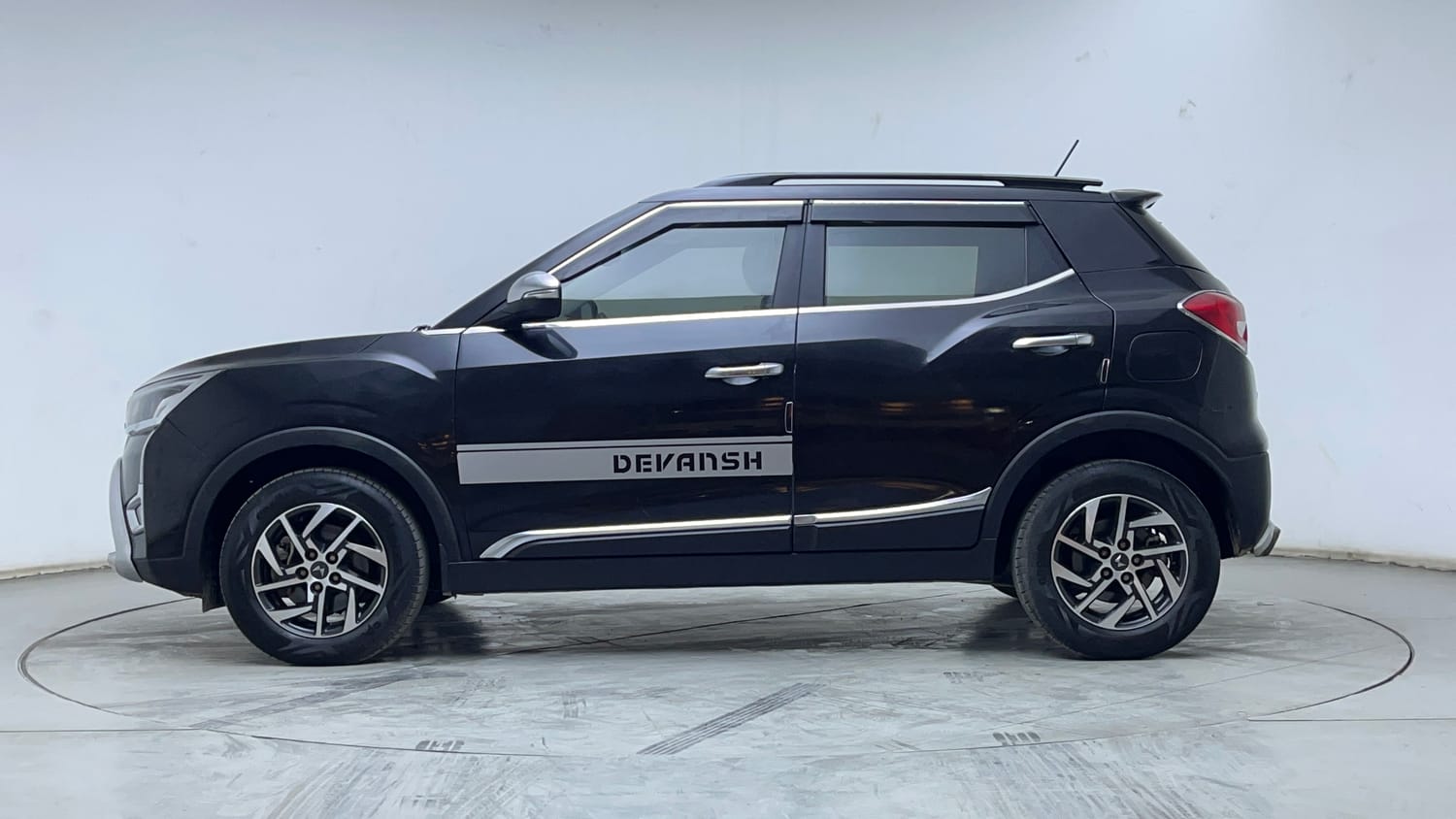 2023 Mahindra XUV 300 - 2