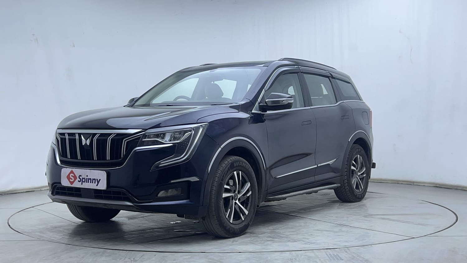 2023 Mahindra XUV700 AX 5 Diesel MT 7 STR