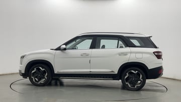 Used 2022 Hyundai Alcazar Signature (O) 7 Seater 1.5 Diesel AT Diesel Automatic Image