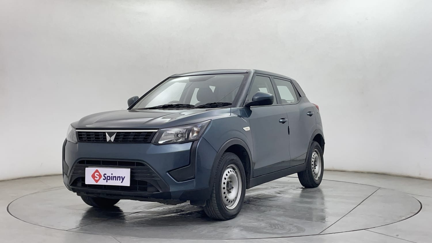 2023 Mahindra XUV 300 W4 1.5 Diesel