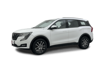 Used 2025 Mahindra XUV700 AX 7 Petrol AT Luxury Pack 7 STR Petrol Automatic Image