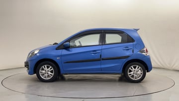 Used 2013 Honda Brio VX MT Petrol Manual Image