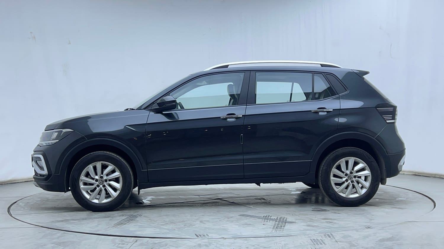 2024 Volkswagen Taigun - 2