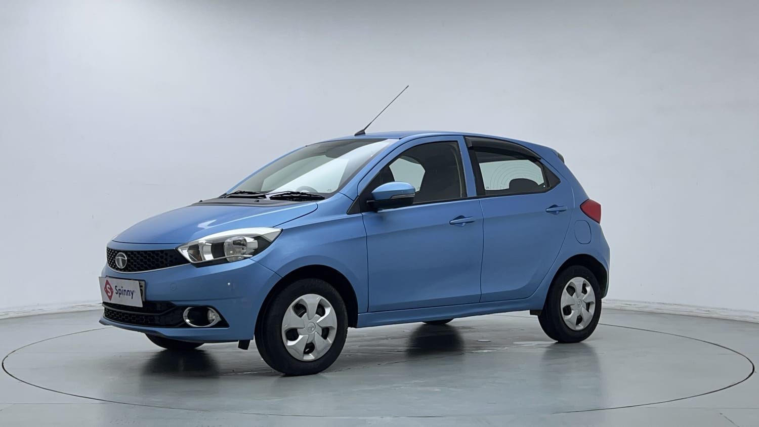2017 Tata Tiago Revotron XZ