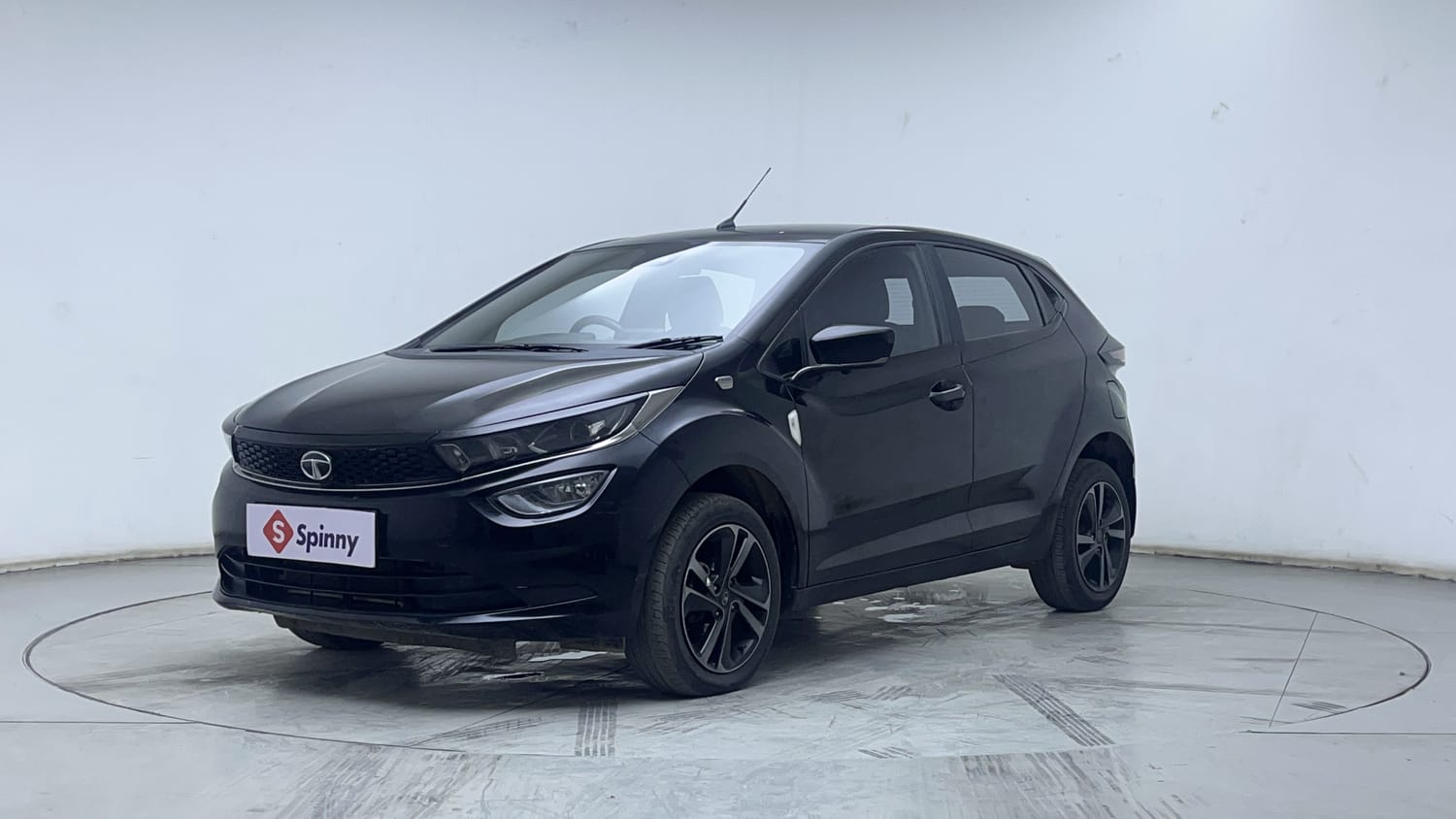 2022 Tata Altroz XZ Plus Petrol Dark Edition