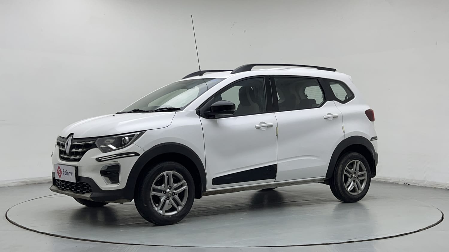 2022 Renault Triber RXZ