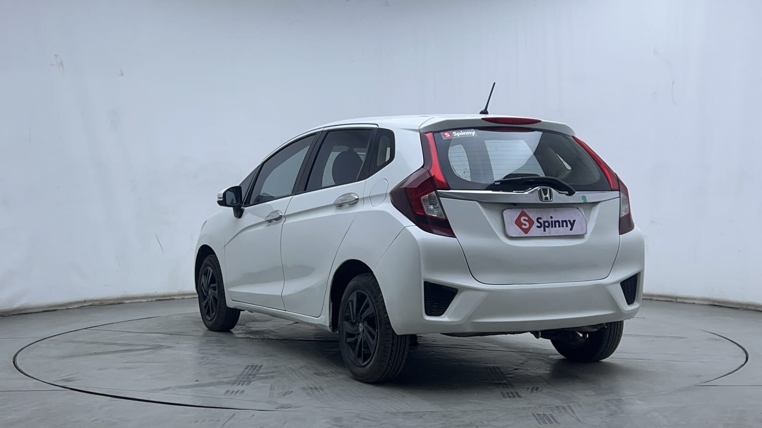 2016 Honda Jazz - 3
