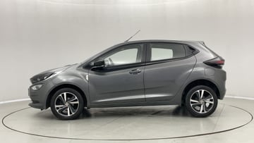 Used 2020 Tata Altroz XZ Petrol Petrol Manual Image