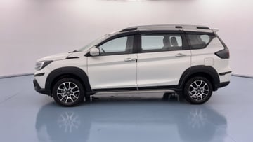 Used 2023 Maruti Suzuki XL6 Zeta MT Petrol Petrol Manual Image