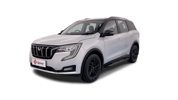 Used 2022 Mahindra XUV700 AX 5 Petrol MT 7 STR Petrol Manual Image