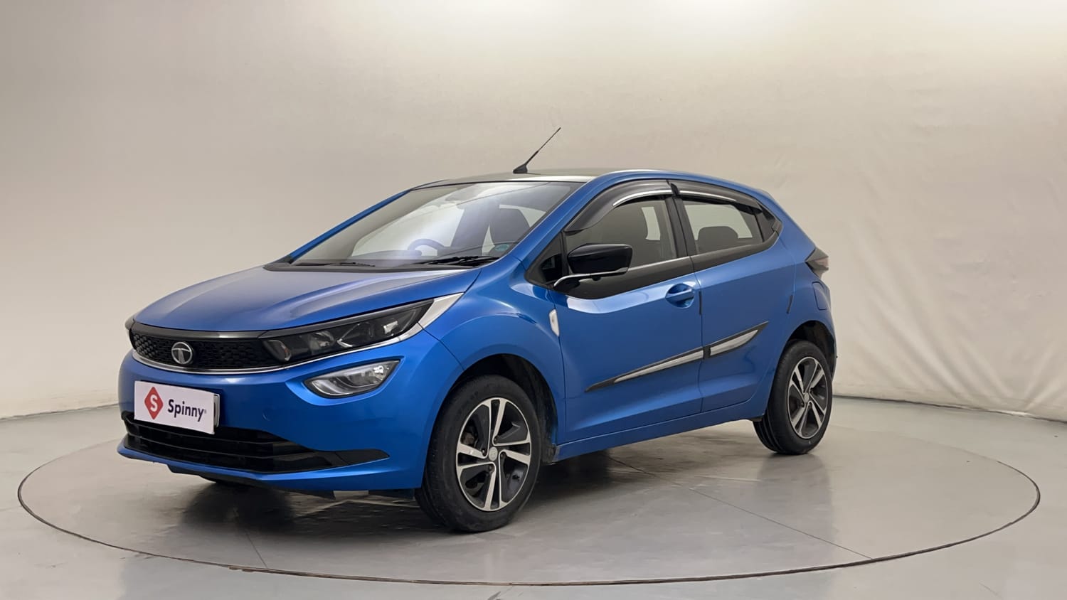 2022 Tata Altroz XZ Plus Petrol