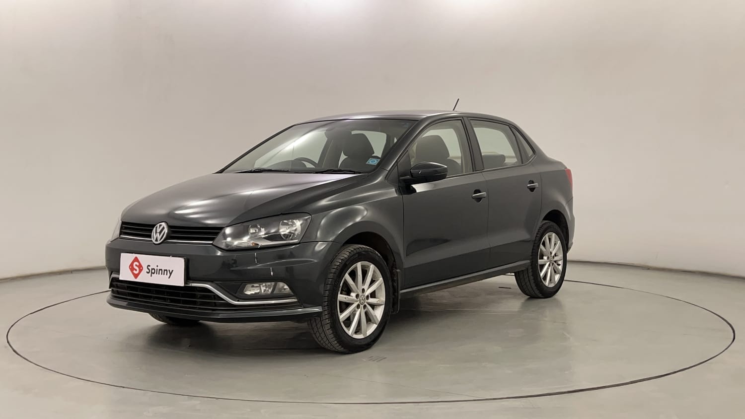 2017 Volkswagen Ameo Highline1.2L Plus (P) 16 Alloy