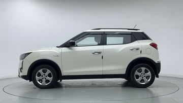 Used 2023 Mahindra XUV 300 W6 1.2 Petrol Petrol Manual Image