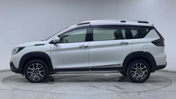 Used 2024 Maruti Suzuki XL6 Alpha MT Petrol Petrol Manual Image