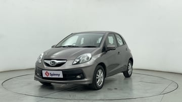 Used 2015 Honda Brio VX MT Petrol Manual Image