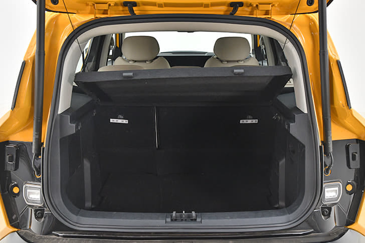 New Tata Sierra interior DICKY INSIDE VIEW