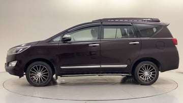 Used 2017 Toyota Innova Crysta 2.8 ZX AT 7 STR Diesel Automatic Image